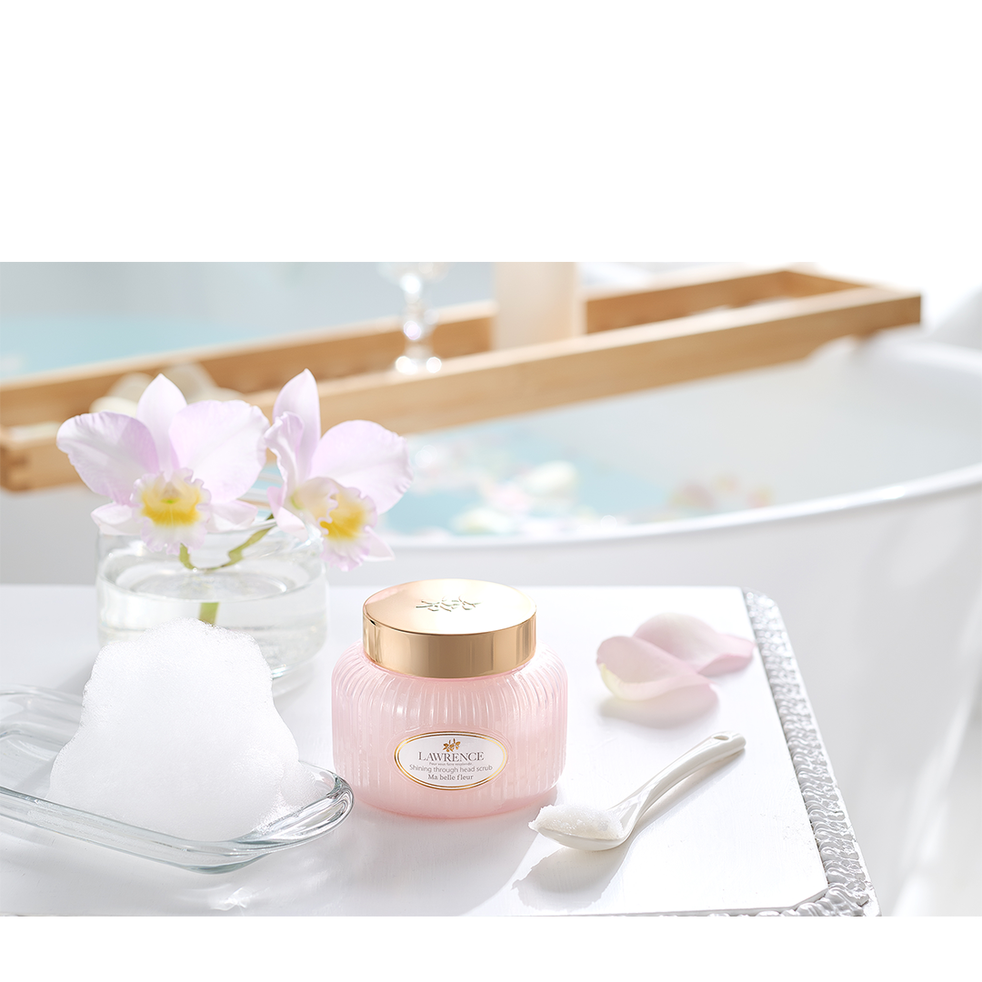 LAWRENCE Shining Through Head Scrub (250g)