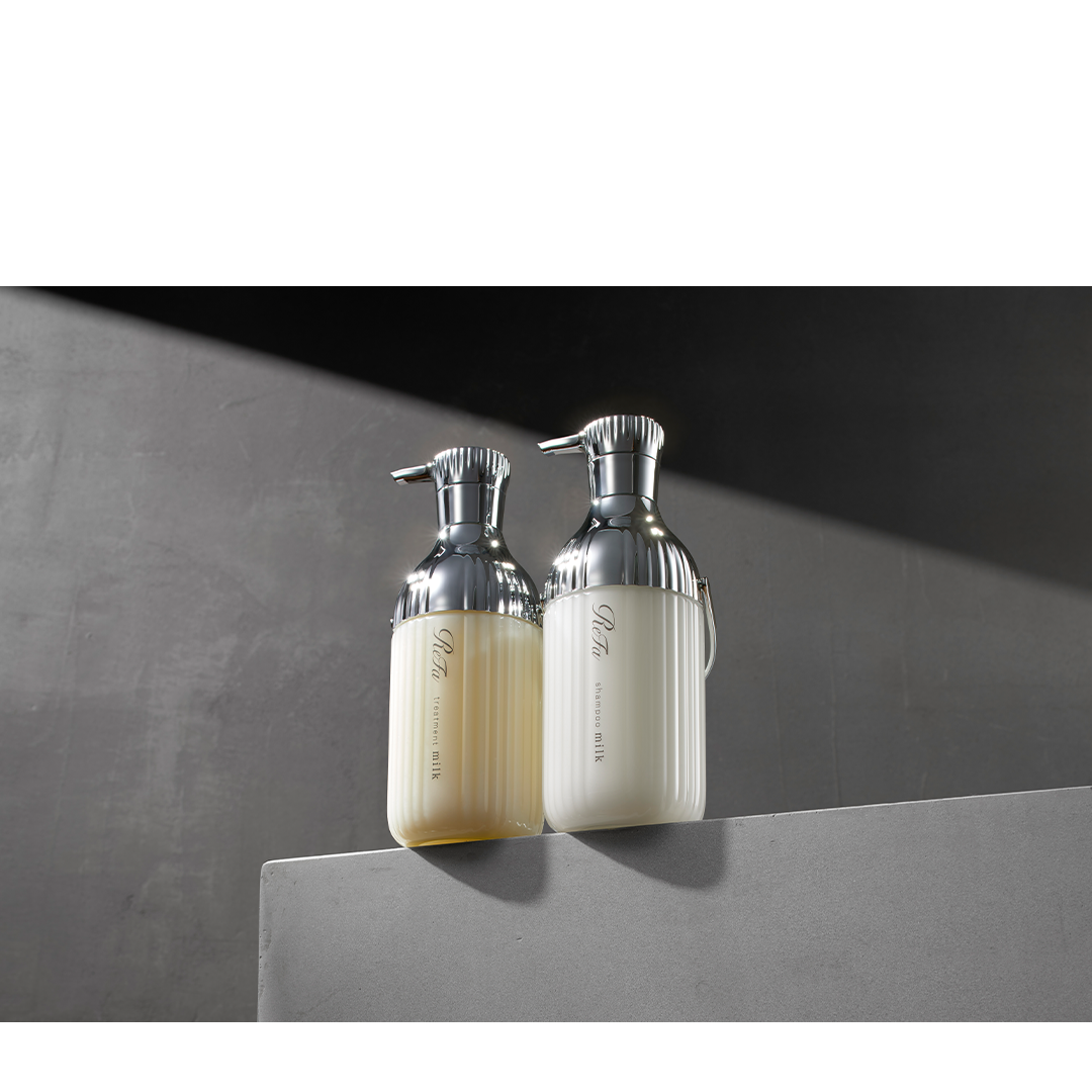 ReFa Milk Protein Shampoo (500ml) - White/Pink